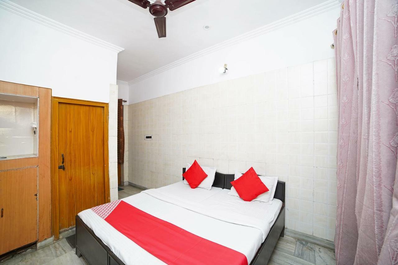 Oyo 39543 Hotel Kk Pantnagar Extérieur photo