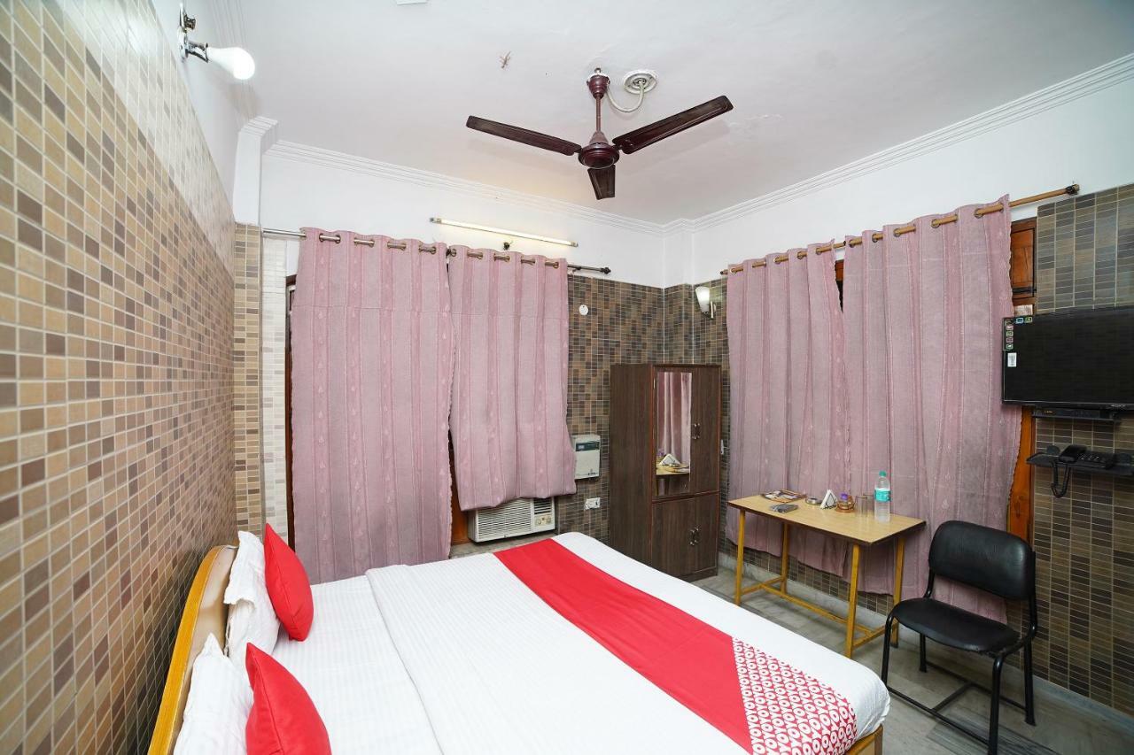 Oyo 39543 Hotel Kk Pantnagar Extérieur photo