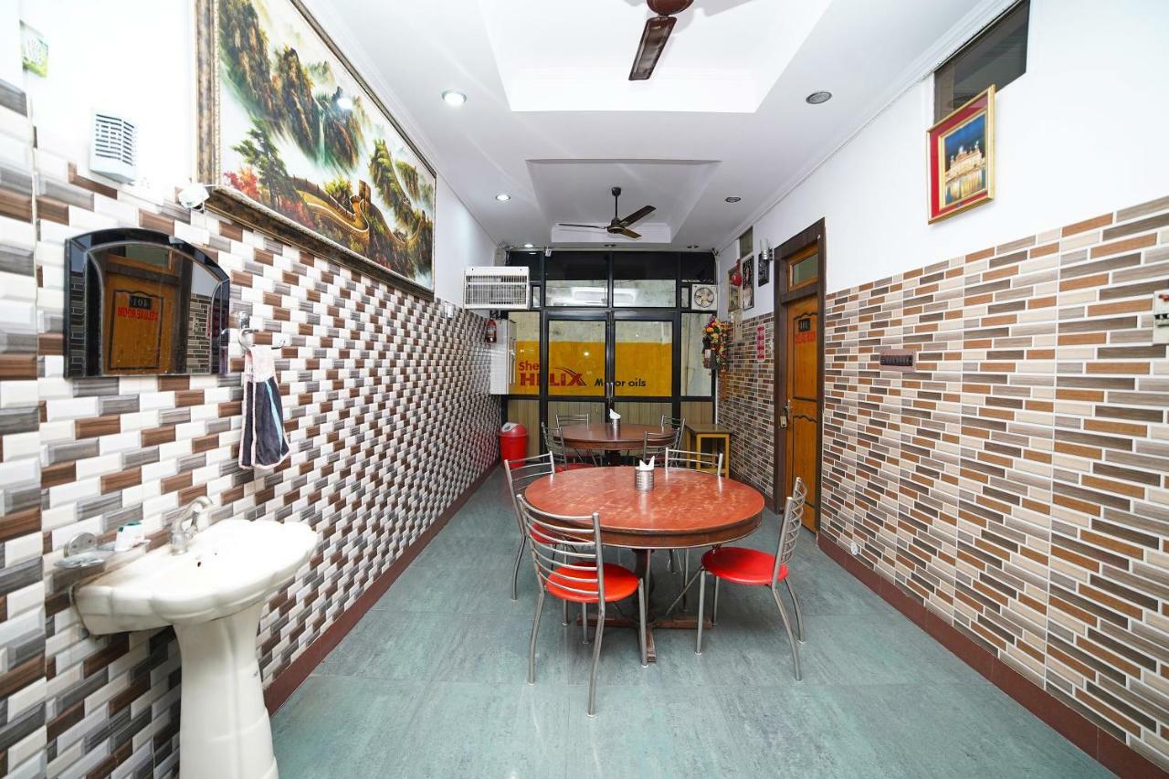 Oyo 39543 Hotel Kk Pantnagar Extérieur photo