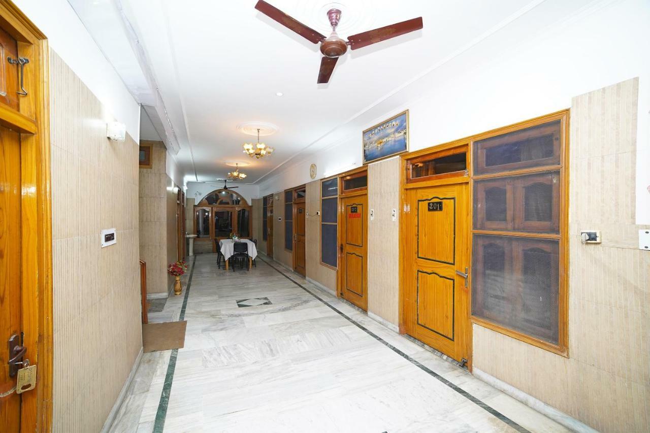 Oyo 39543 Hotel Kk Pantnagar Extérieur photo
