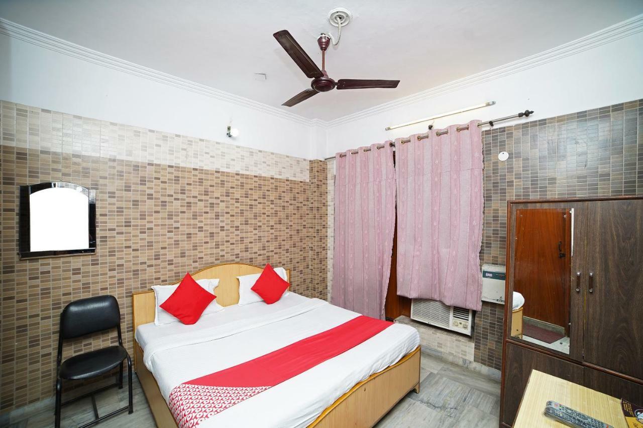 Oyo 39543 Hotel Kk Pantnagar Extérieur photo