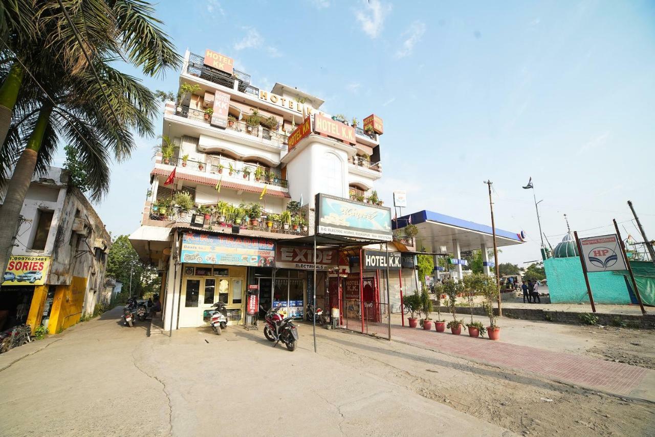 Oyo 39543 Hotel Kk Pantnagar Extérieur photo